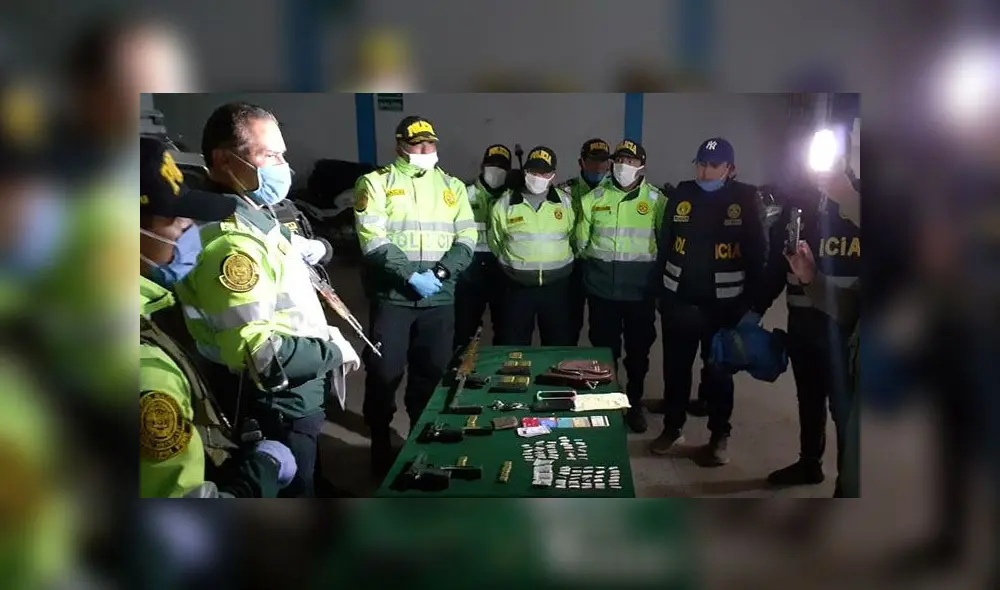 Policía incautó armas, municiones, documentos y hasta un vehículo a banda delincuencial en Puno.