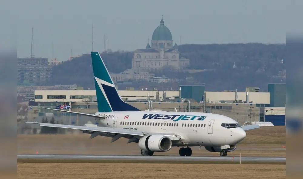 Classic Montreal landing. Classic Montreal landing.