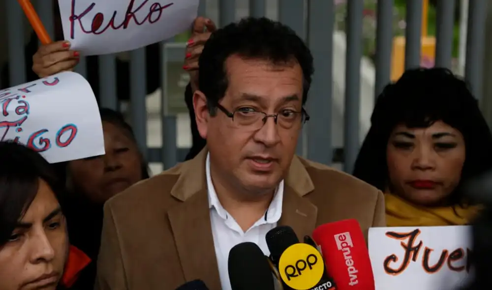 Cardiólogo Juan Menéndez realizó evaluación médica a Keiko Fujimori. Foto: Mauricio Malca. Cardiólogo Juan Menéndez realizó evaluación médica a Keiko Fujimori. Foto: Mauricio Malca.