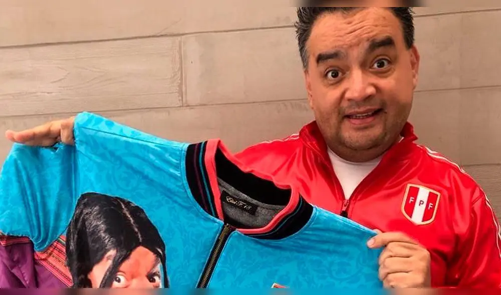 El actor cómico recibió denuncias porque consideran como "racista" su imitación al futbolista peruano