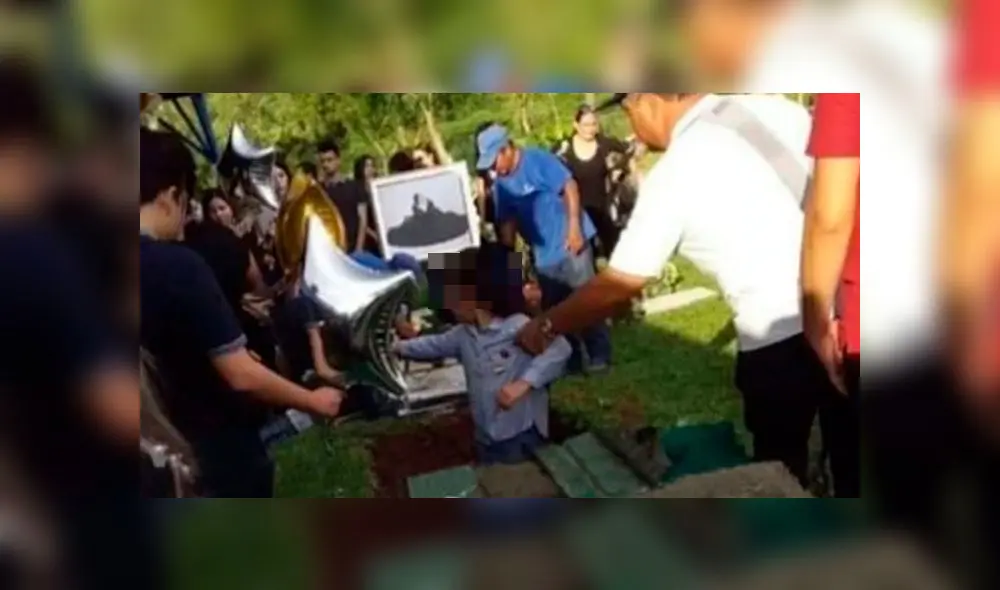 Funeral de "La Emperatriz de los Ántrax". Foto: difusión. Funeral de "La Emperatriz de los Ántrax". Foto: difusión.