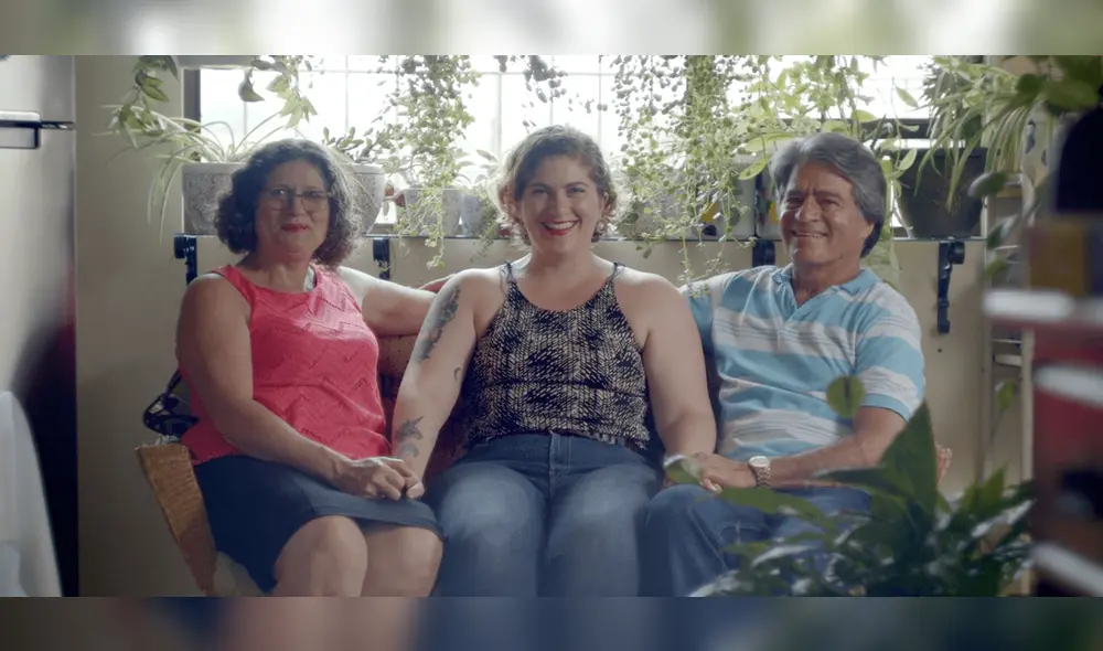 Padres se vuelven activistas a favor de matrimonio igualitario tras saber que su hija es lesbiana Padres se vuelven activistas a favor de matrimonio igualitario tras saber que su hija es lesbiana