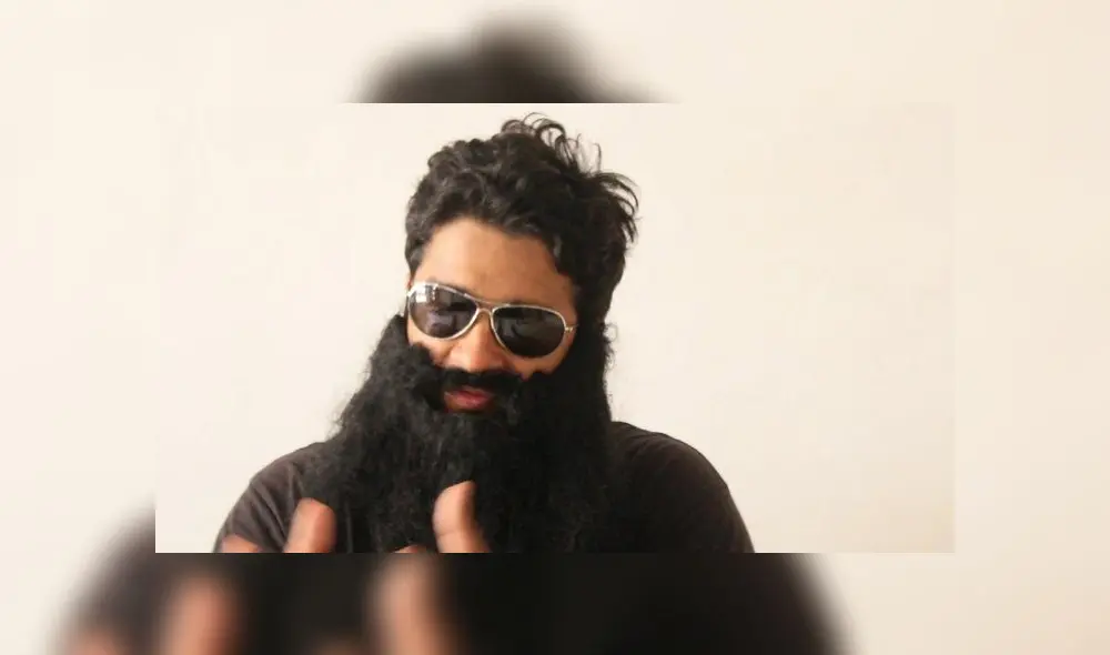 Raphael usa una barba falsa en sus redes sociales. Foto: Facebook Raphael usa una barba falsa en sus redes sociales. Foto: Facebook