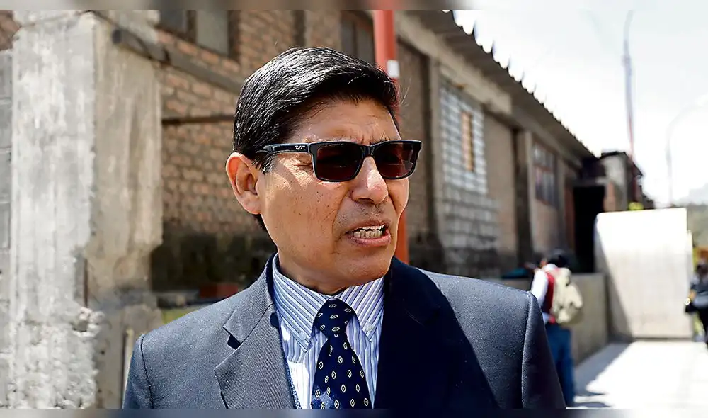 Cuñado de expresidente de Arequipa Guillén asume Asesoría Legal de Región Cuñado de expresidente de Arequipa Guillén asume Asesoría Legal de Región