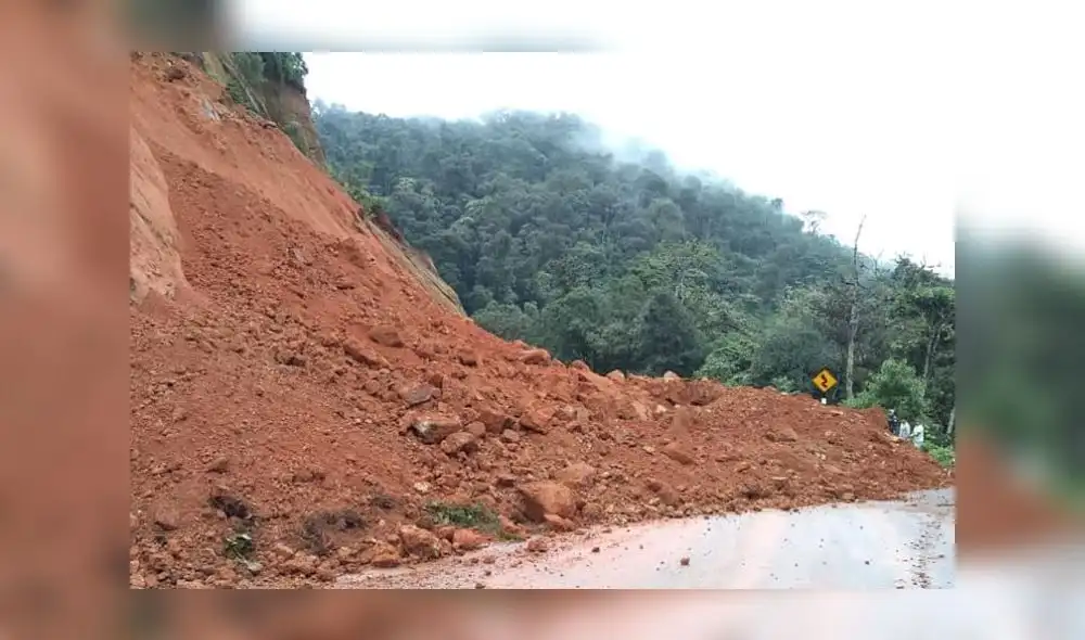 Derrumbe en el tramo de carretera Jaén-Cutervo 