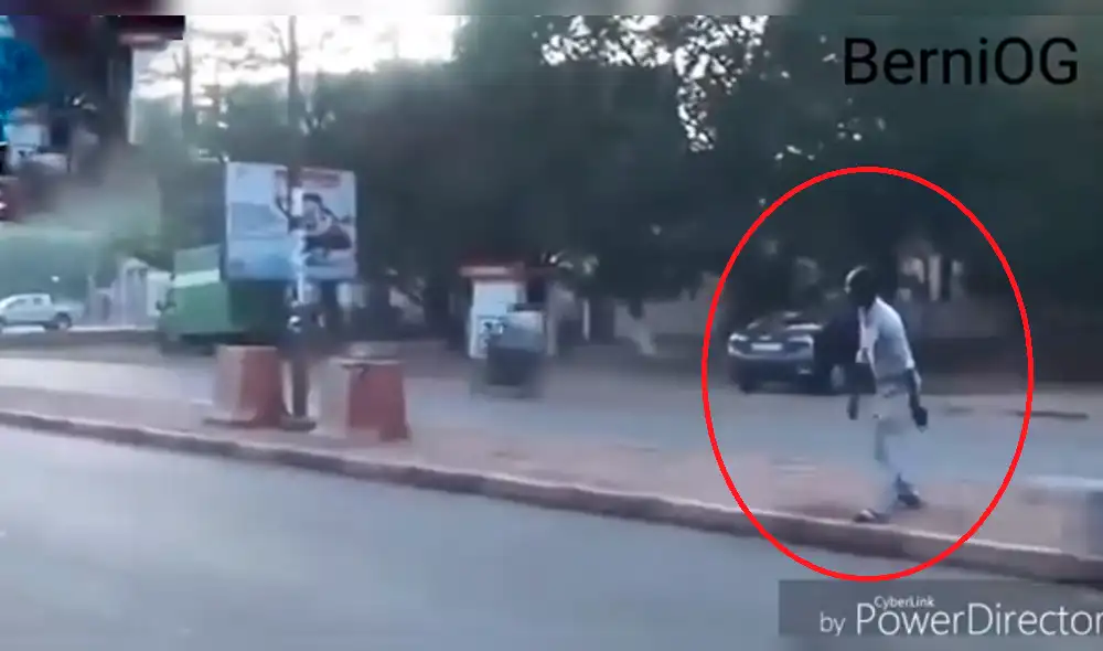 YouTube Viral: Tienes que ver el truco que usó este hombre para cruzar autopista sin ser atropellado [VIDEO] 