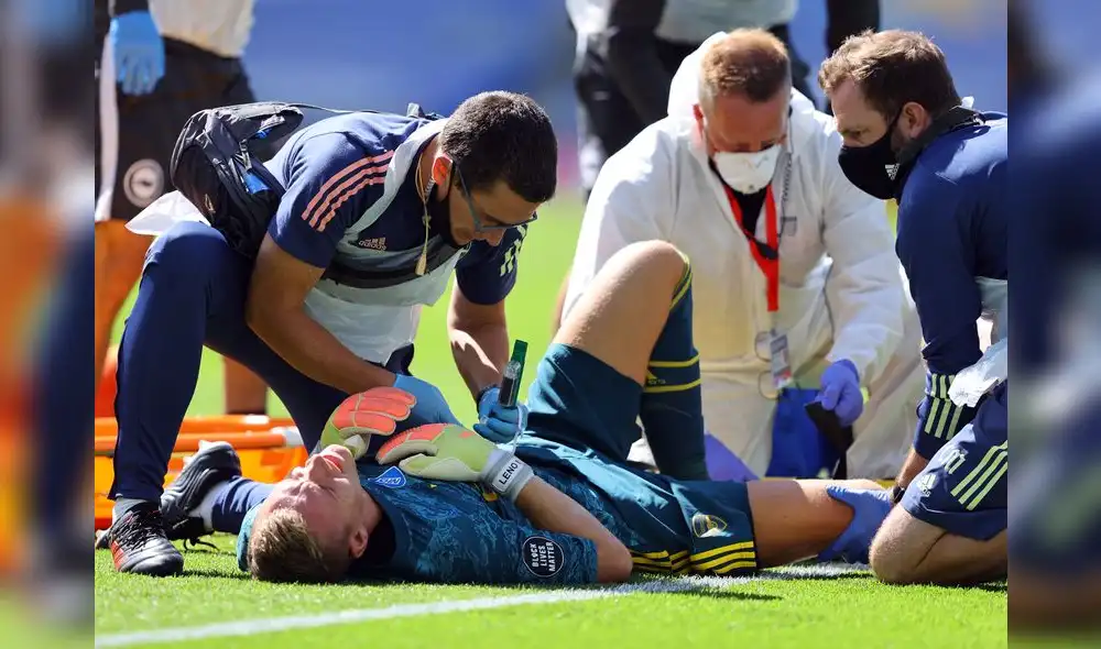 Arsenal: Bernd Leno sufre escalofriante lesión y antes de ser cambiado señaló al culpable.