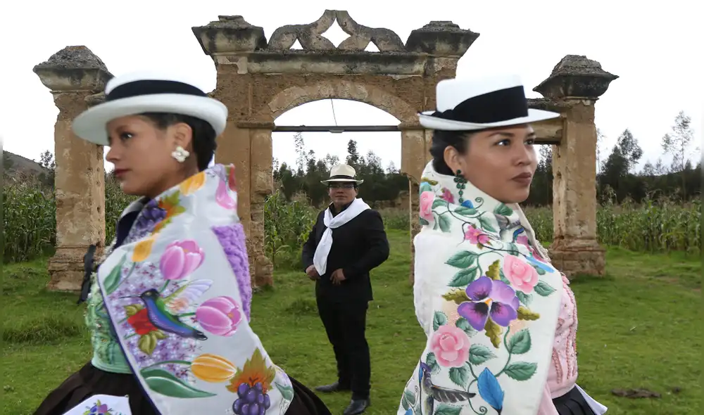 Jauja, moda de colores salvajes Jauja, moda de colores salvajes