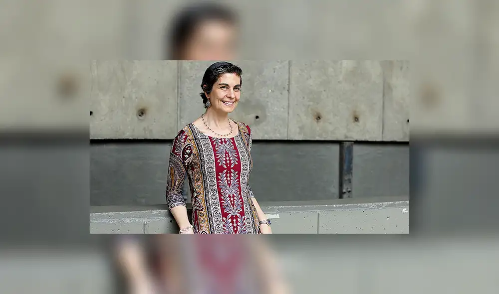 “Soy una pieza suelta, ni yo misma sé a dónde pertenezco” “Soy una pieza suelta, ni yo misma sé a dónde pertenezco”