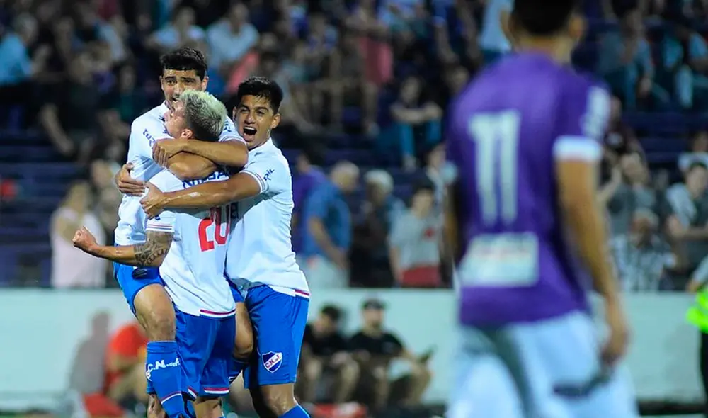 Sigue aquí EN VIVO ONLINE el Nacional vs. Defensor Sporting por el Campeonato Uruguayo 2019. | Foto: FocoUy Sigue aquí EN VIVO ONLINE el Nacional vs. Defensor Sporting por el Campeonato Uruguayo 2019. | Foto: FocoUy
