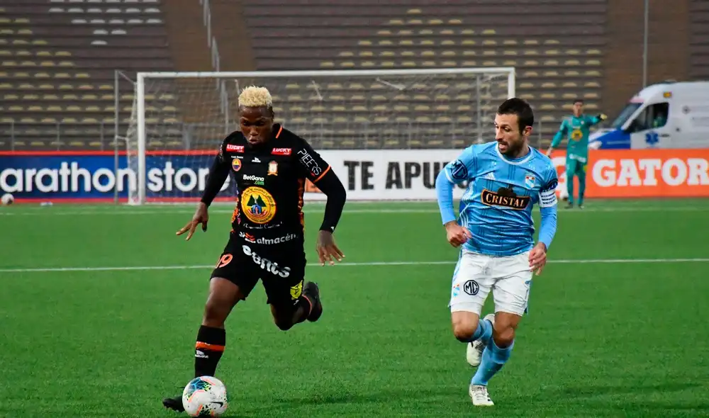 Sporting Cristal y Ayacucho FC vienen empatando en el Estadio San Marcos. Foto: Liga 1 Sporting Cristal y Ayacucho FC vienen empatando en el Estadio San Marcos. Foto: Liga 1