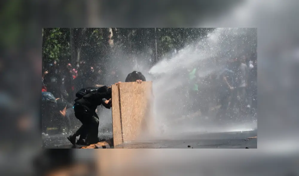 Las fotos que muestran la violencia y caos que impera en Chile. Fotos: Jorge Cerdán. Las fotos que muestran la violencia y caos que impera en Chile. Fotos: Jorge Cerdán.