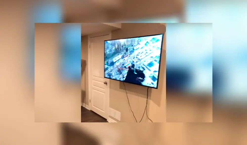 Desliza las imágenes para apreciar el amoroso momento entre un joven junto a la mascota de su pareja. Foto: Woof Woof.