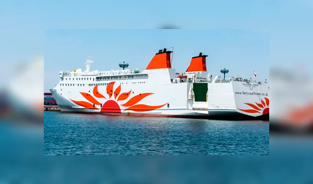 YouTube viral: gigantesca criatura marina embiste barco de Japón y miles quedan impactados [VIDEO]