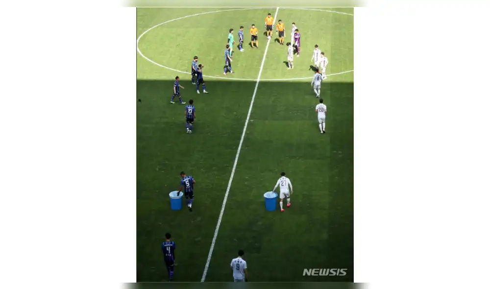 Coronavirus: Corea del Sur ensaya protocolos para reanudar la liga de fútbol. Coronavirus: Corea del Sur ensaya protocolos para reanudar la liga de fútbol.