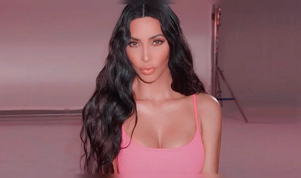 Kim Kardashian enseña sus estrías con total desnudo en Instagram [FOTOS]