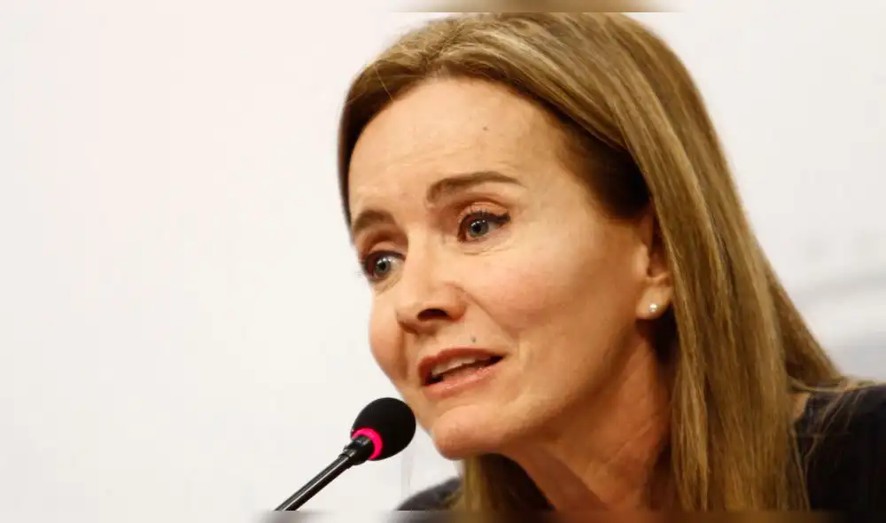 Marilú Martens: presentan moción de interpelación a la ministra de Educación por huelga de docentes