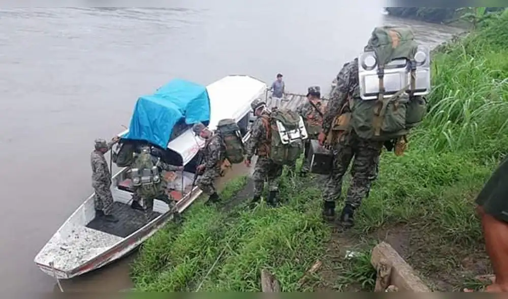 Soldados resguardan ríos de Amazonas