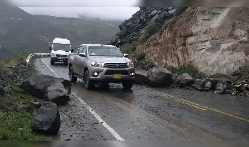 Después de varias horas lograron rehabilitar el tránsito. Después de varias horas lograron rehabilitar el tránsito.