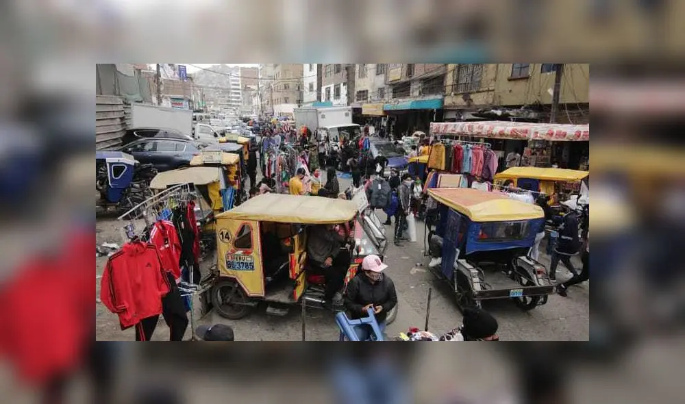 Vendedores no respetan el distanciamiento social en Gamarra. Créditos: John Reyes / La República