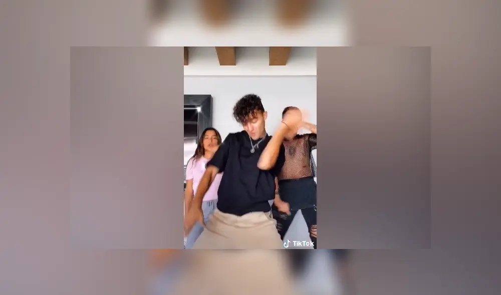 Desliza hacia la izquierda para ver las imágenes del viral de YouTube. Foto: Captura. Desliza hacia la izquierda para ver las imágenes del viral de YouTube. Foto: Captura.