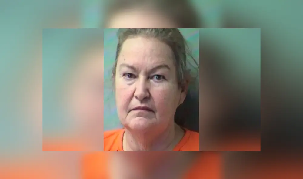 La malvada mujer obligaba al pequeño a vivir en condiciones infrahumanas. La malvada mujer obligaba al pequeño a vivir en condiciones infrahumanas.