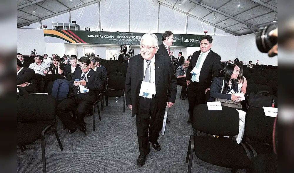 Promesa. Gonzáles esperará licencia social antes de construir. Promesa. Gonzáles esperará licencia social antes de construir.