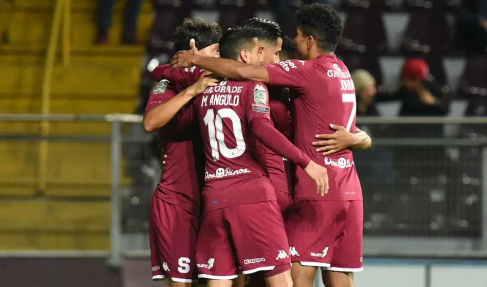 Saprissa aplastó a San Carlos en partido por la Liga Promerica. Foto: Twitter Saprissa Saprissa aplastó a San Carlos en partido por la Liga Promerica. Foto: Twitter Saprissa