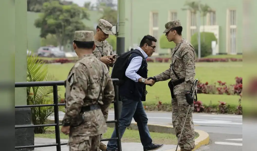 Ejército dispone acciones por detención de generales implicados en robo de combustible Ejército dispone acciones por detención de generales implicados en robo de combustible