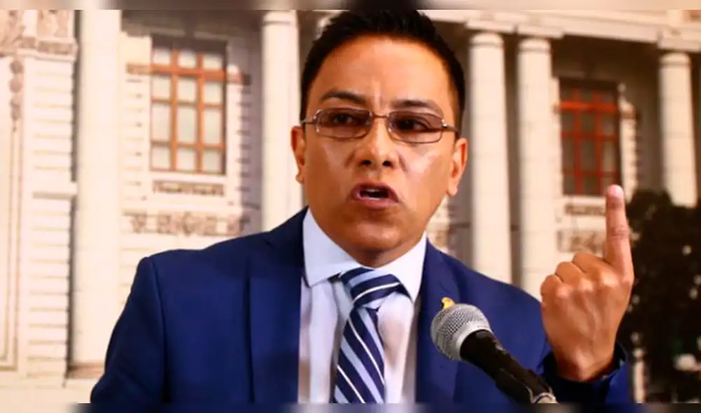 Presentan proyecto para que congresista no agrupados puedan formar bancadas Presentan proyecto para que congresista no agrupados puedan formar bancadas