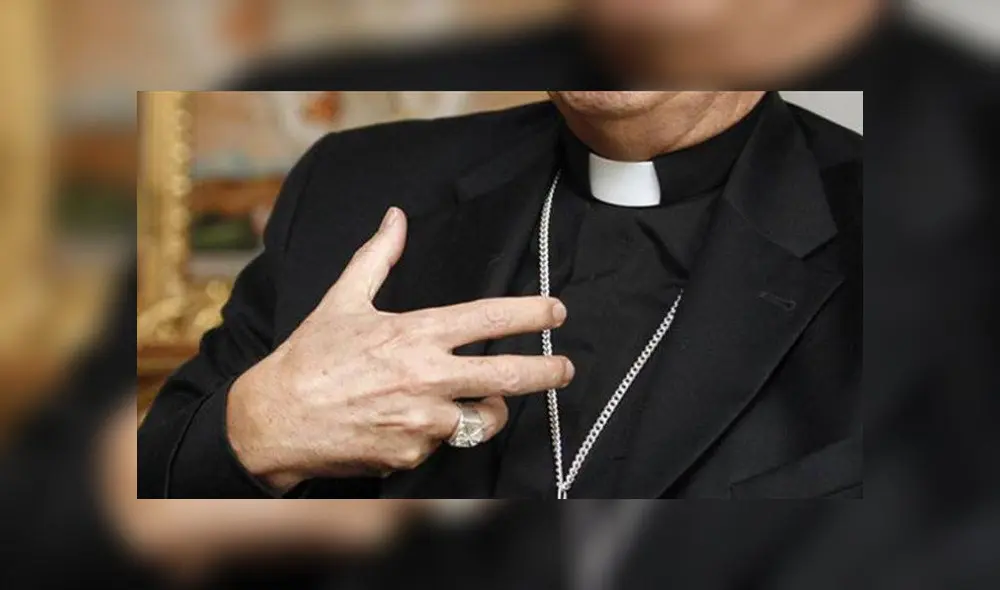 Suspenden a 14 sacerdotes chilenos por presuntos abusos sexuales a menores 