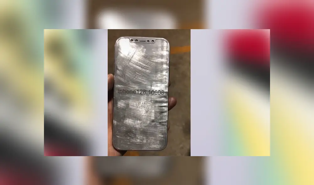 Desliza para ver las fotos filtradas de los supuestos modelos del iPhone 12. Foto: Jin Store / Twitter.