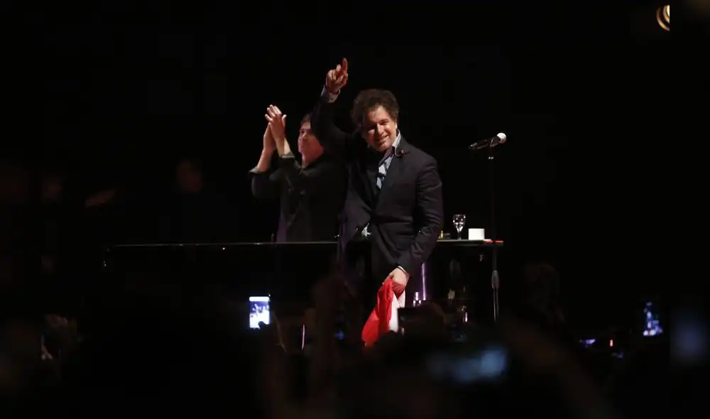 Andrés Calamaro: El salmón en su esencia más natural Andrés Calamaro: El salmón en su esencia más natural