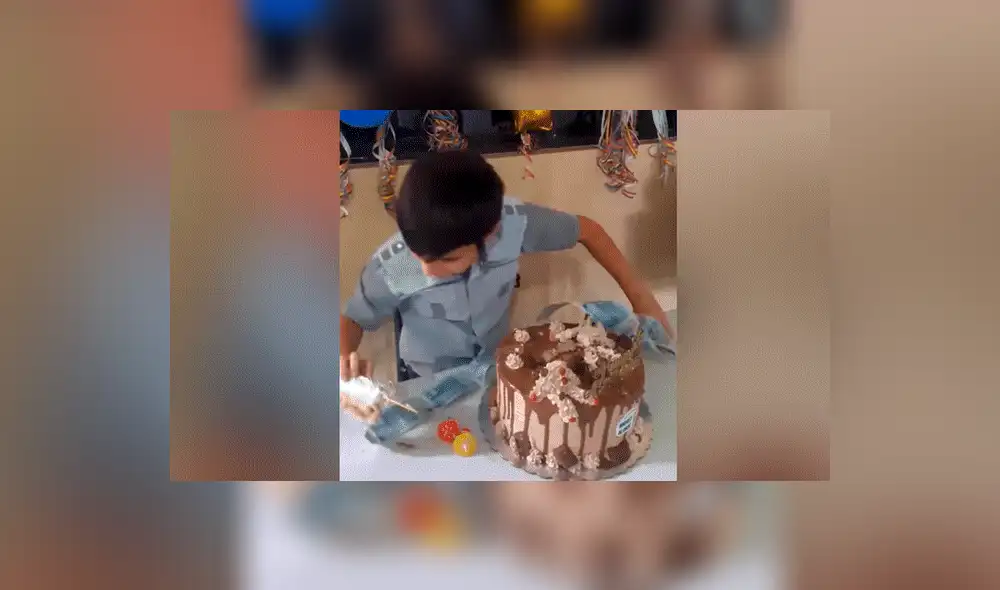 Facebook viral: Cumpleañero corta su torta y descubre el regalo escondido en su interior 