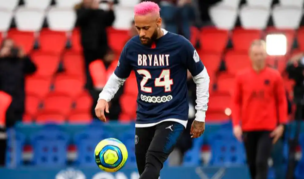 Neymar Jr. llegó al Parque de los Príncipes con un particular estilo de cabello previo al duelo contra el Montpellier por la Ligue 1. Neymar Jr. llegó al Parque de los Príncipes con un particular estilo de cabello previo al duelo contra el Montpellier por la Ligue 1.
