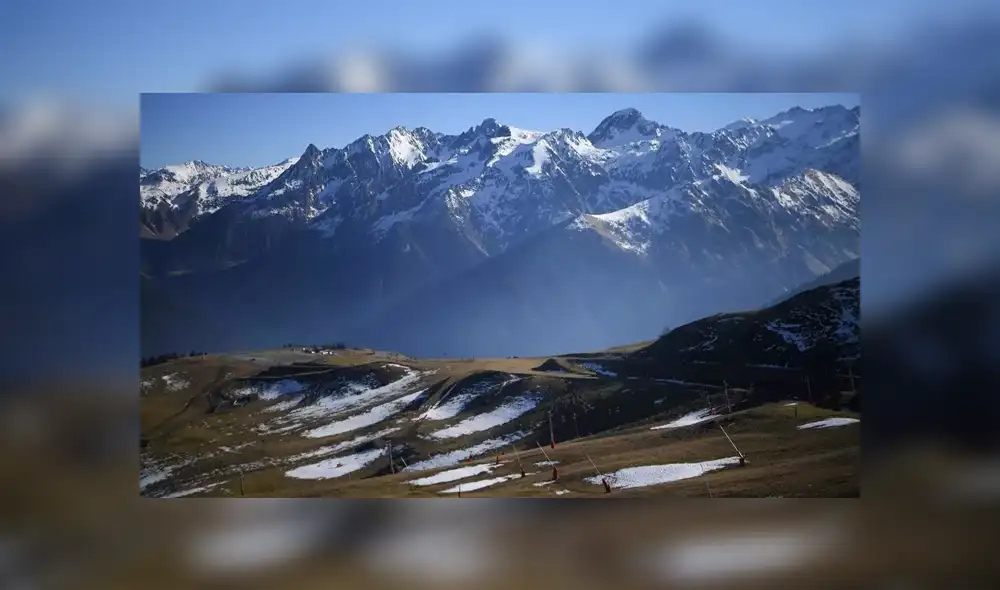 Un francés desobedeció la cuarentena, fue a comprar cigarrillos en la frontera con España y se perdió en los Pirineos. Foto: AFP