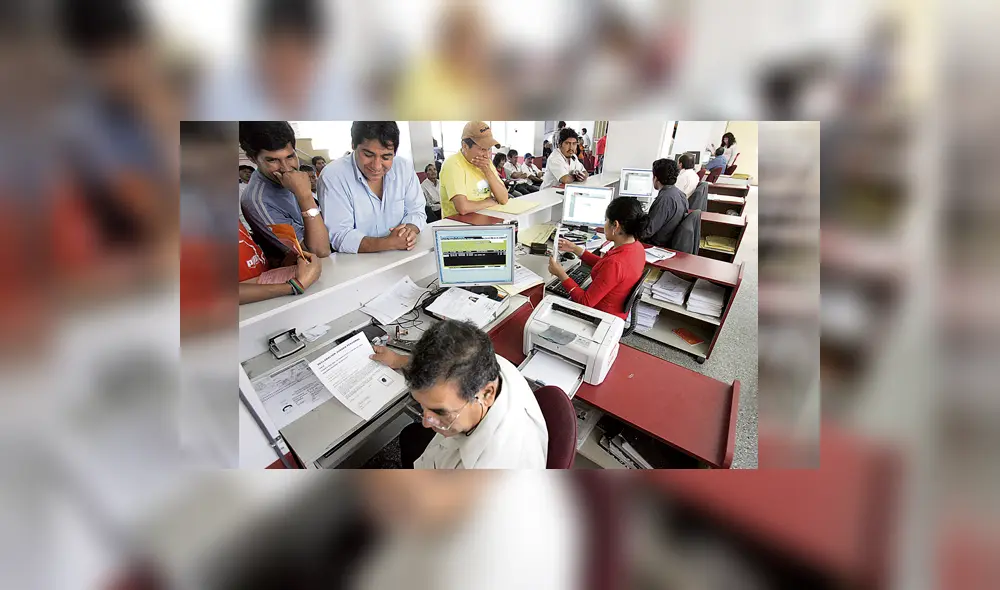 El Congreso aprobaría por mayoría la ley de negociación colectiva El Congreso aprobaría por mayoría la ley de negociación colectiva