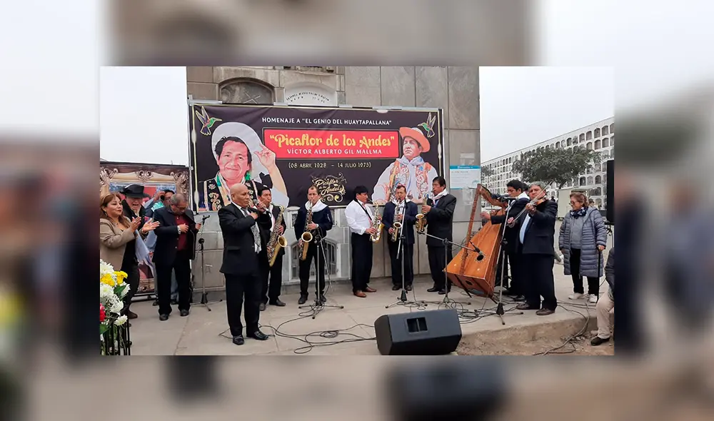 Picaflor de los Andes: Homenaje 44 años de su partída Física. (Fotos: Arlette Tello) Picaflor de los Andes: Homenaje 44 años de su partída Física. (Fotos: Arlette Tello)