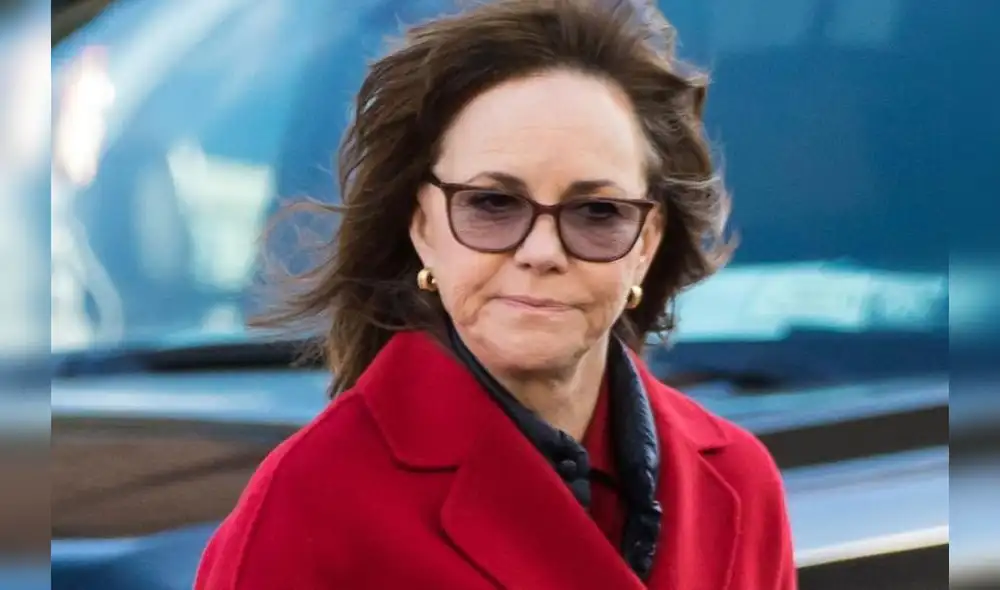 Sally Field dejó en shock a sus fans al revelar que fue violada por su padrastro