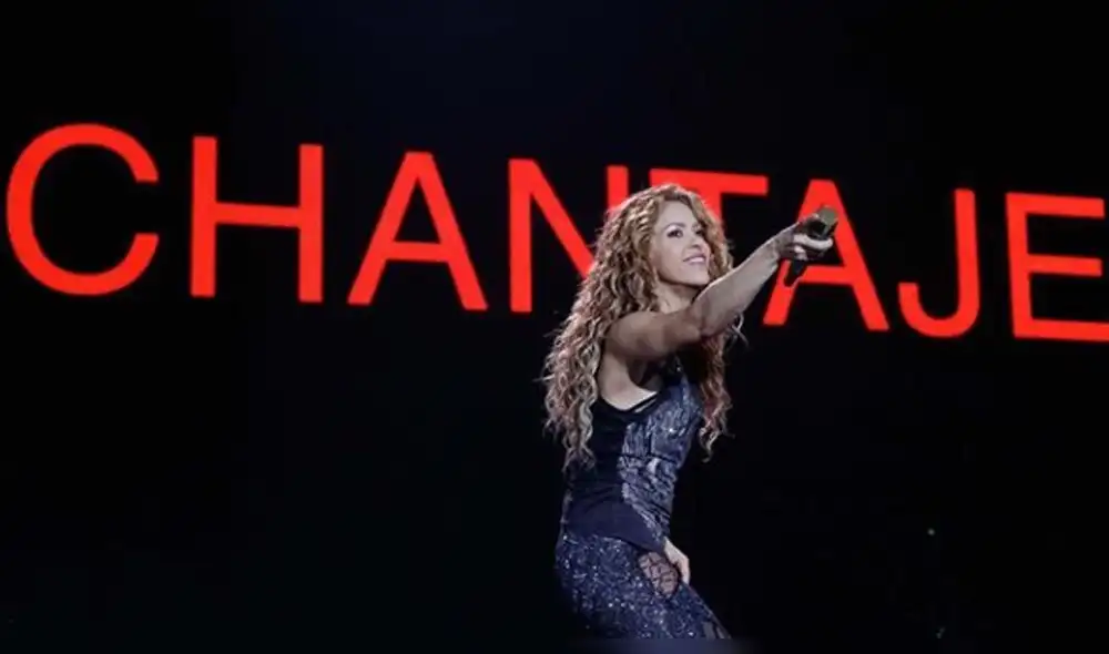 Shakira enamora a Gerard Piqué con atrevido baile del vientre [VIDEO]