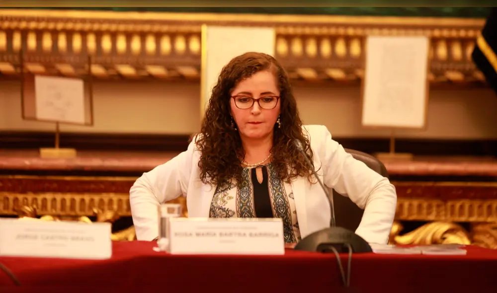 Presentan proyecto para incluir en ley electoral a peruanos en el extranjero Presentan proyecto para incluir en ley electoral a peruanos en el extranjero