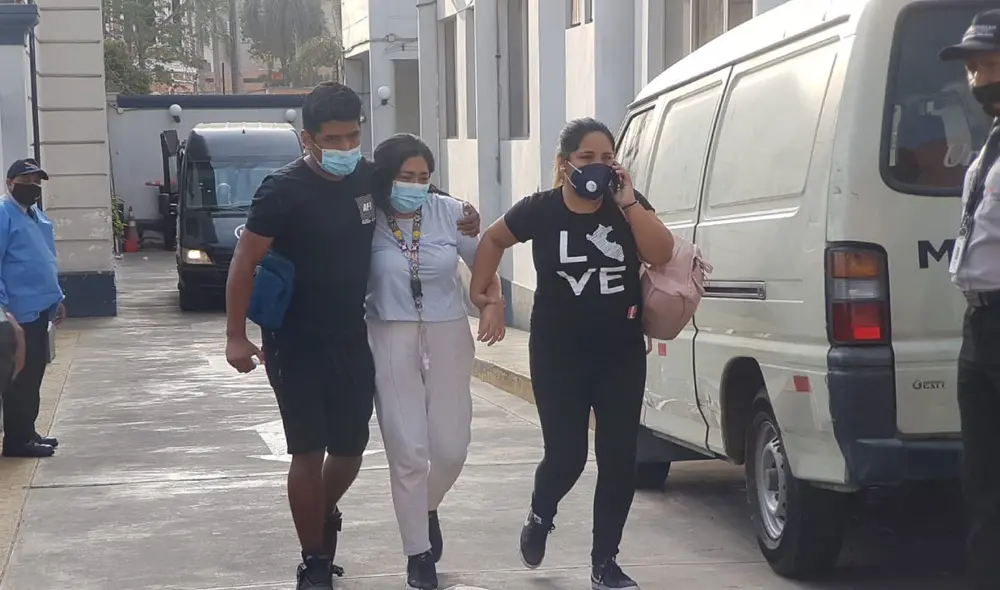 Los familiares acudieron a la morgue para retirar los restos del menor. Foto: Grace Mora/URPI-GLR Los familiares acudieron a la morgue para retirar los restos del menor. Foto: Grace Mora/URPI-GLR