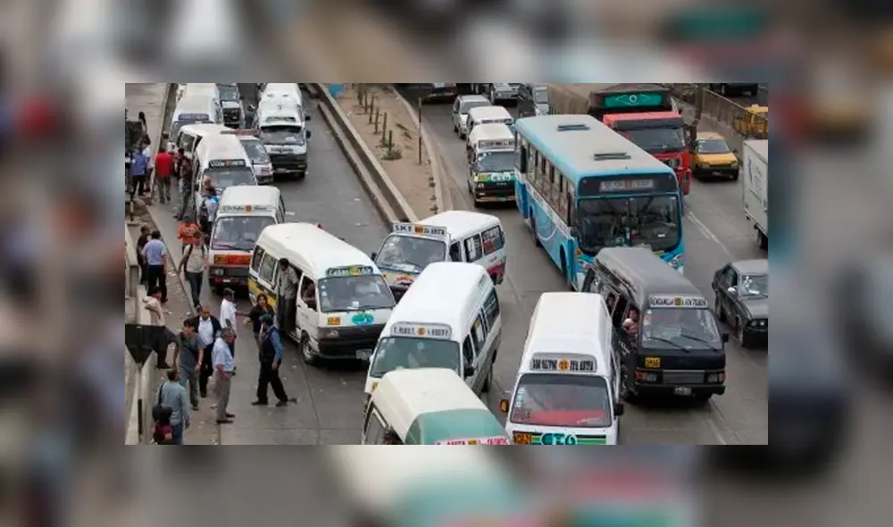 Destinarán presupuesto para desinfectar vehículos de transporte público de Lima y Callao. Foto: Difusión Destinarán presupuesto para desinfectar vehículos de transporte público de Lima y Callao. Foto: Difusión