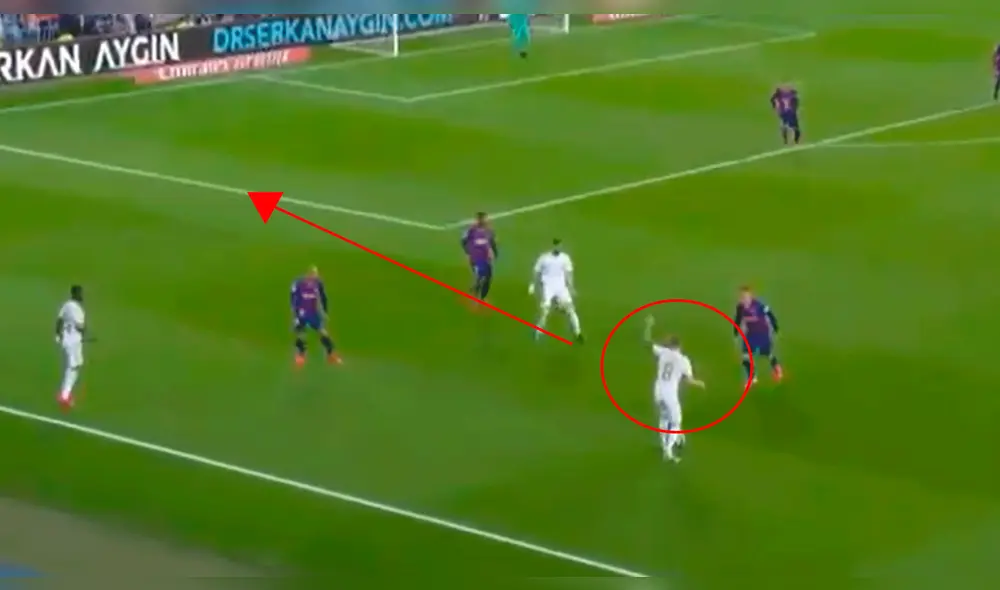 Real Madrid vs Barcelona: Toni Kroos le marcó el pase a Vinícius Jr.
