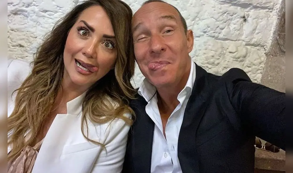 Andrea Legarreta y Erik Rubín tenían apenas cinco meses de relación cuando decidieron dar el siguiente paso. (Foto: Milenio)