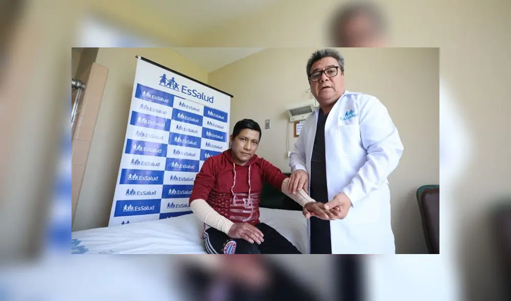 Hombre se mostró agradecido. Foto: EsSalud. Hombre se mostró agradecido. Foto: EsSalud.