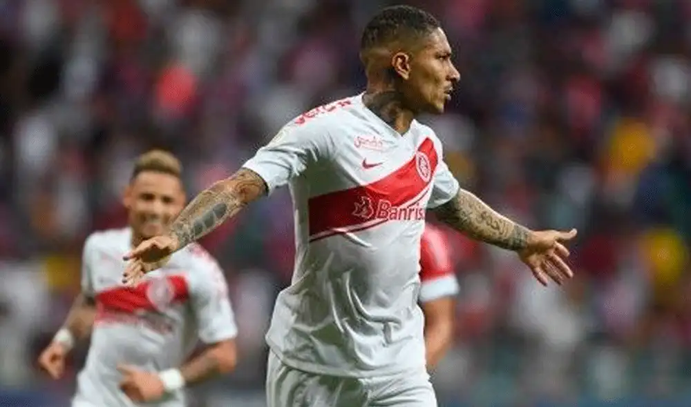 DT del Inter de Porto Alegre se rinde ante Paolo Guerrero, tras doblete en reciente fecha del Brasileirao.