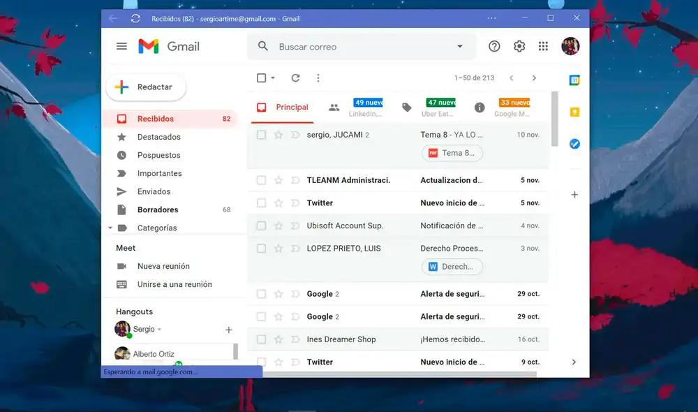 Aunque Outlook tiene su propia aplicación con más opciones para revisar nuestro correo electrónico, Gmail también puede ejecutarse independientemente. Foto: Microsofters Aunque Outlook tiene su propia aplicación con más opciones para revisar nuestro correo electrónico, Gmail también puede ejecutarse independientemente. Foto: Microsofters