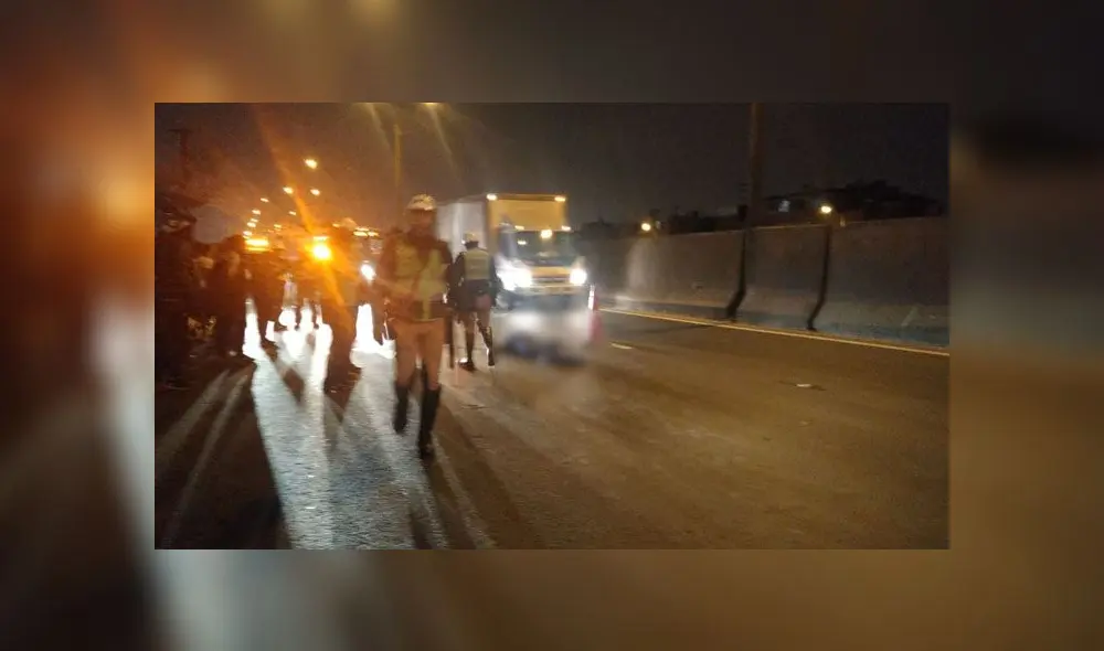 Todavía se desconoce la identidad de la mujer, cuya muerte podría ser esclarecida por cámaras de seguridad de Los Olivos. (Foto: Grace Mora / La República) Todavía se desconoce la identidad de la mujer, cuya muerte podría ser esclarecida por cámaras de seguridad de Los Olivos. (Foto: Grace Mora / La República)