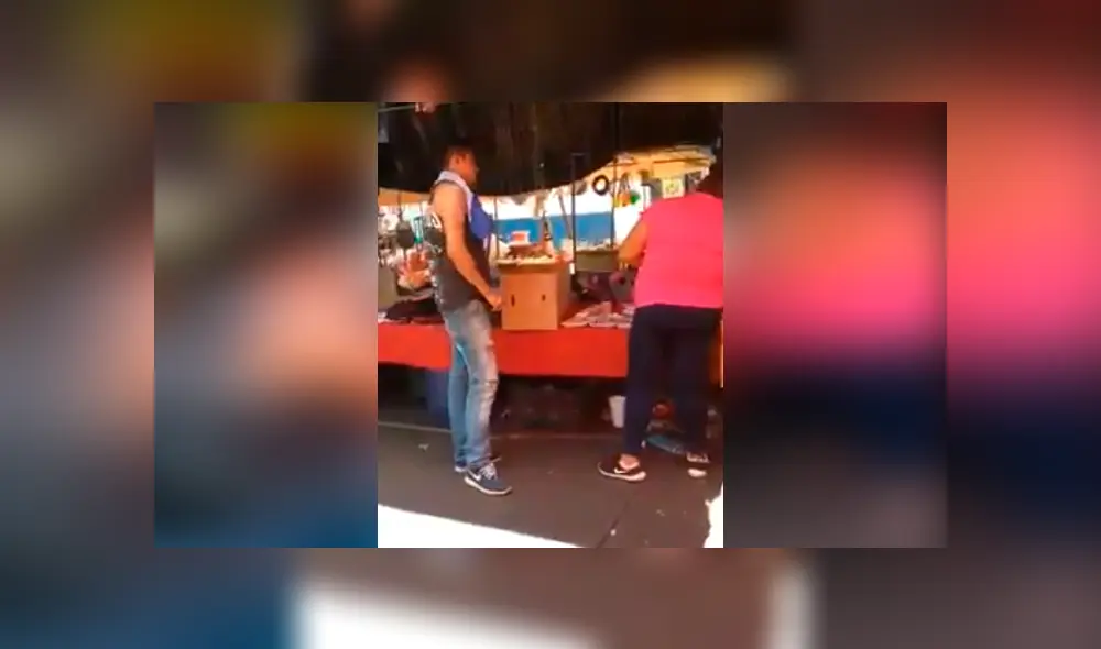 Ambulante sorprende a su novia con una conmovedora pedida de mano que la hace llorar de emoción.